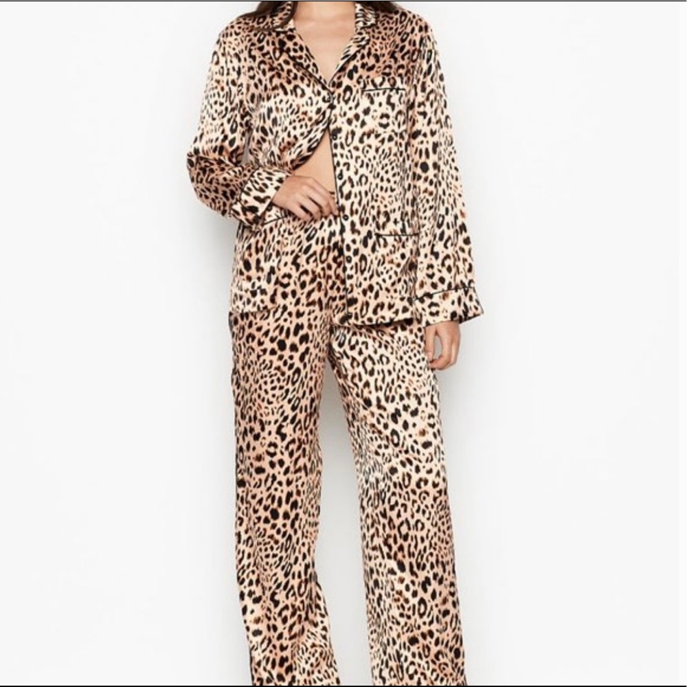 Victoria’s Secret Satin Long PJ Set Leopard Print NWT